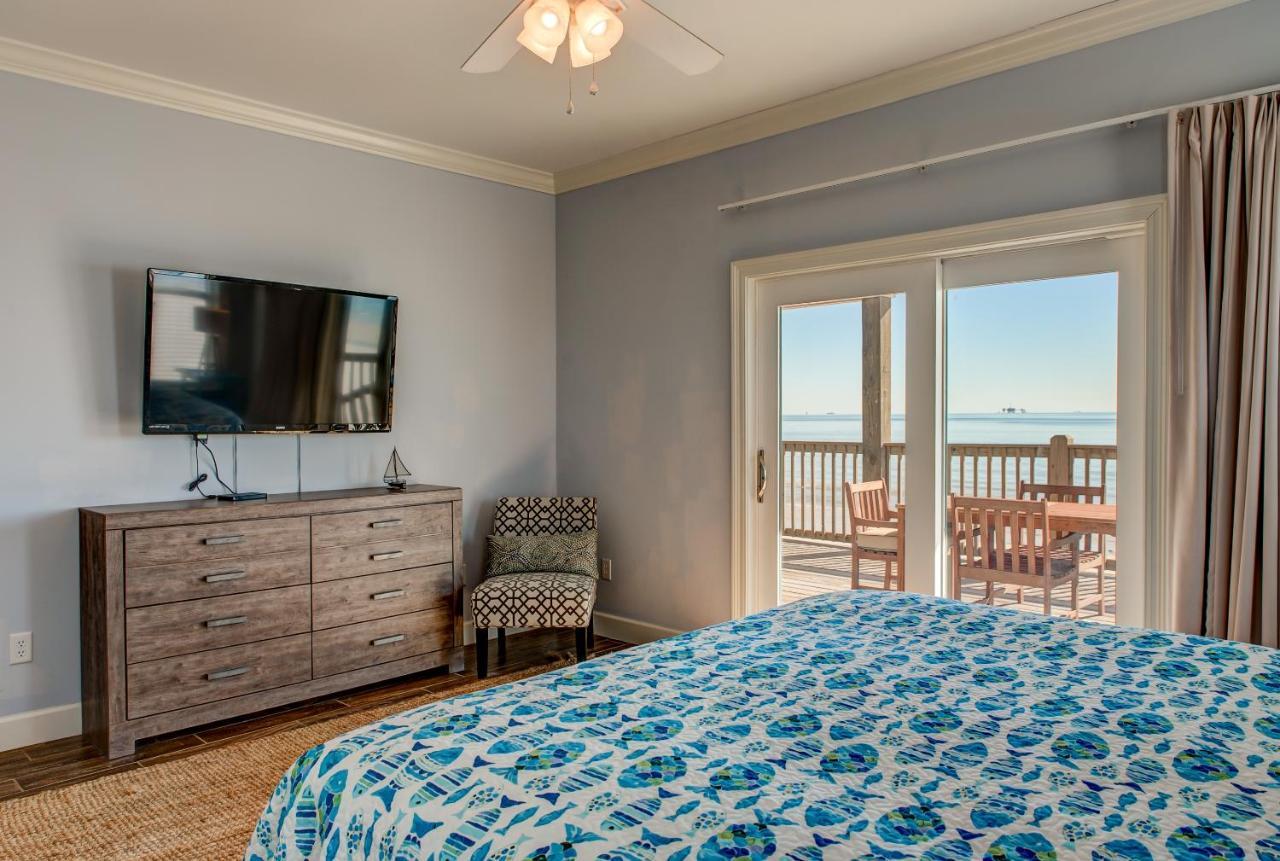 High Tide - Pet Friendly! Expansive Floor Plan And Stunning Views! Large Gulf Front Deck! Home Dauphin Island Bagian luar foto