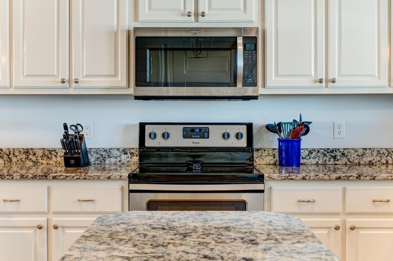 High Tide - Pet Friendly! Expansive Floor Plan And Stunning Views! Large Gulf Front Deck! Home Dauphin Island Bagian luar foto