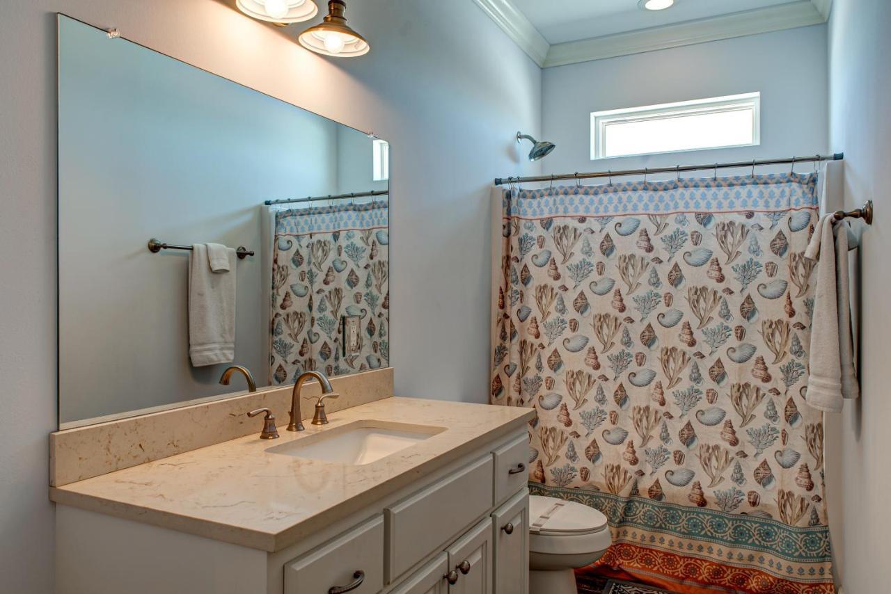 High Tide - Pet Friendly! Expansive Floor Plan And Stunning Views! Large Gulf Front Deck! Home Dauphin Island Bagian luar foto